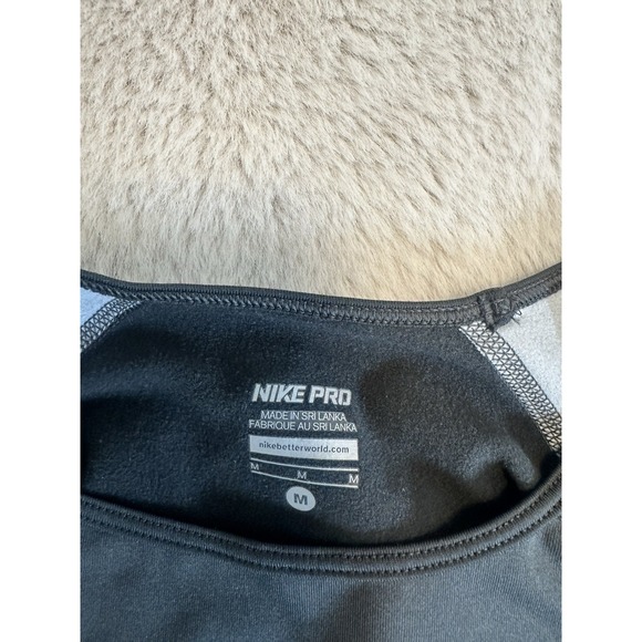 Nike Pro Women's Training Long Sleeve‎ Tee Pullover Thumb Holes Gray M - Picture 8 of 10
